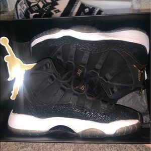 Air Jordan 11 heiress (GS)